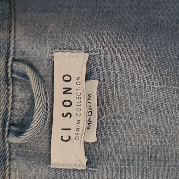 Ci Sono jean jacket size medium - Picture 2 of 3